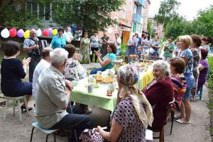 Никакая партия ни тогда, ни сегодня не подарит нам истинного единства, пока мы сами не почувствуем, что нам это жизненно необходимо.