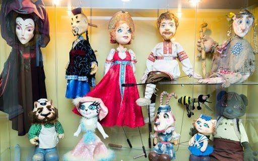 Кукольный театр нашей жизни